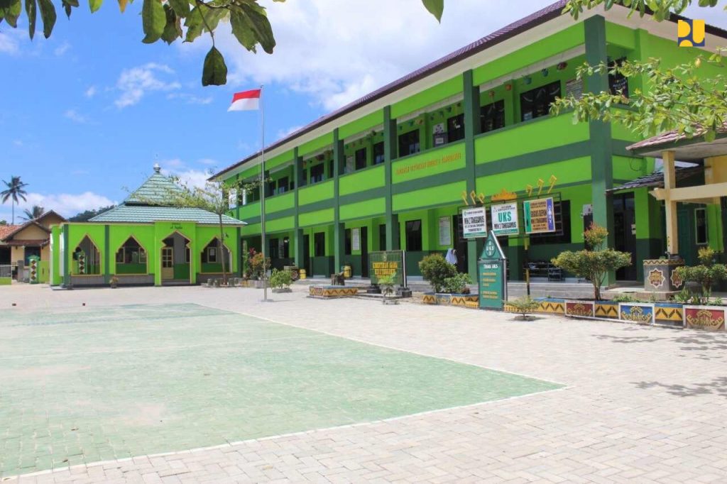Infrastruktur Sekolah