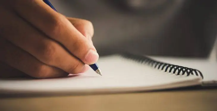 Semantik dan Pragmatik dalam Kehidupan Sehari-Hari: Memahami Makna Lebih Dalam