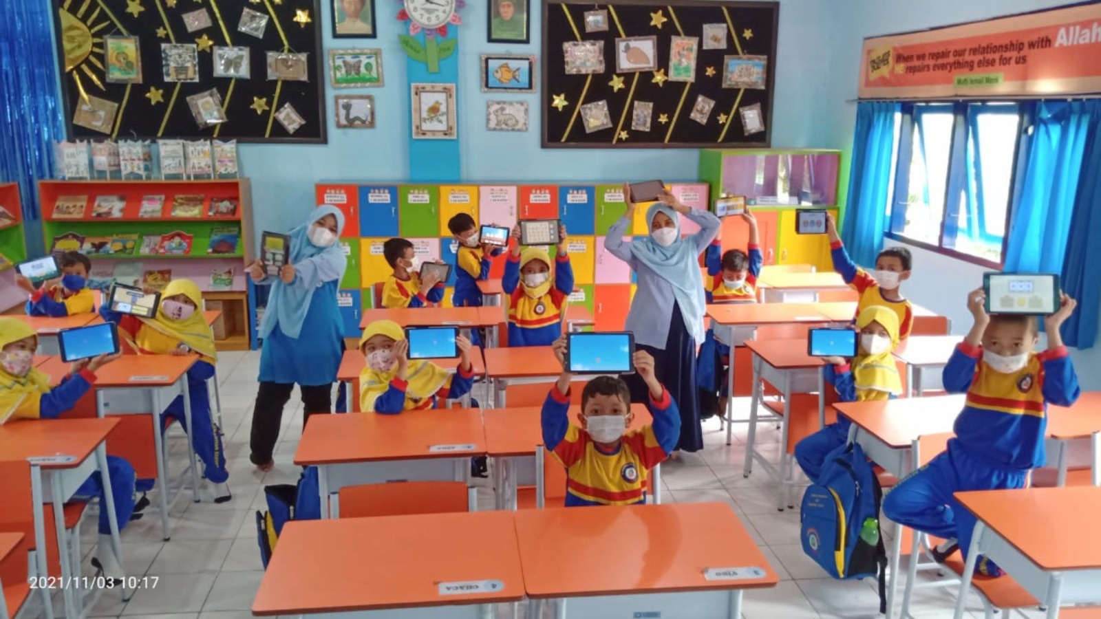Literasi Digital Sekolah: Tips Mengoptimalkan Pembelajaran Online