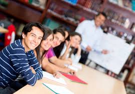 Bimbingan Akademik Sebagai Fondasi Pengembangan Diri dan Karier Mahasiswa