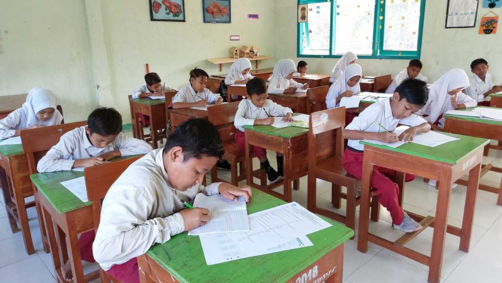 Pengalaman Sekolah